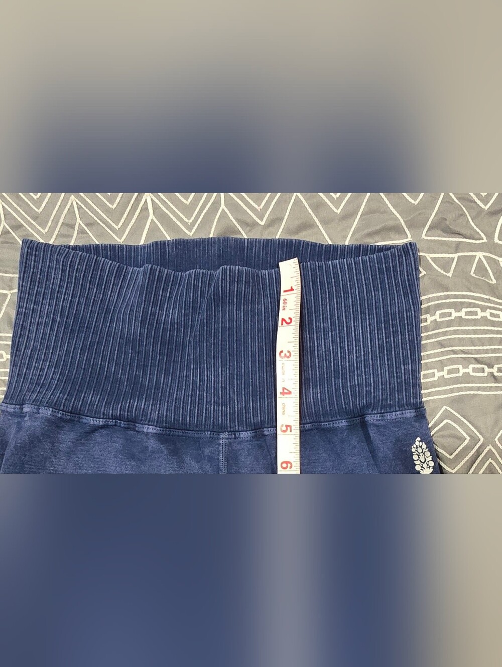 Free People Movement Good Karma High Rise 7/8 Length Leggings Size Medium - Picture 7 of 10